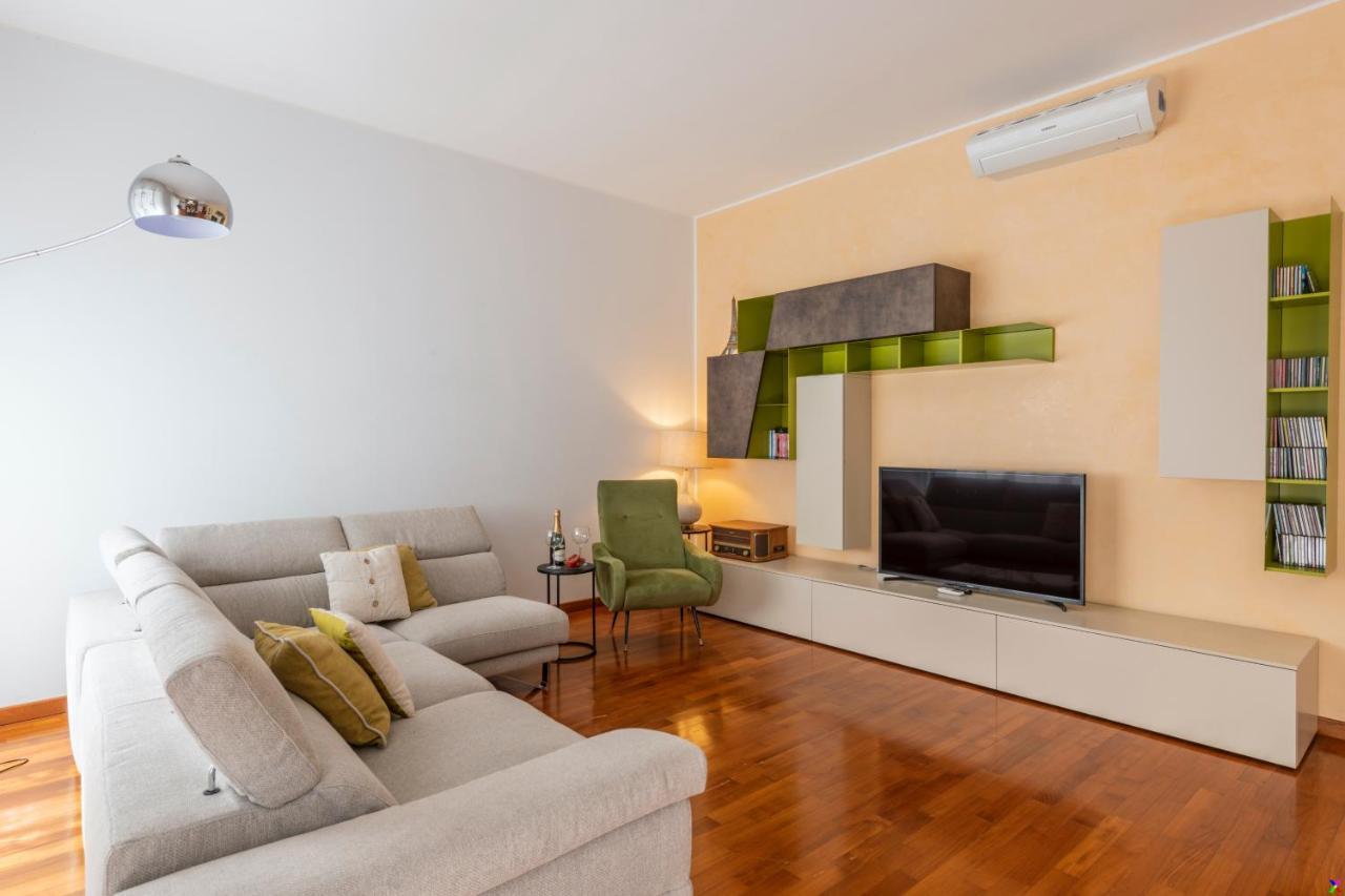 Bnbutler - Stromboli, 22 - Ampio, Luminoso Ed Elegante Milano Dış mekan fotoğraf